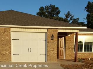 3902 E Thomas St #B, Siloam Springs, AR 72761