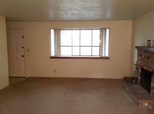 755 W Quinalt St, Springfield, OR 97477