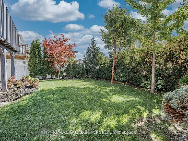 65 Falling River Dr #BASEMENT — Photo 16