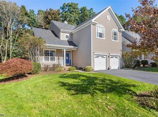 53 Bouwrey Pl, Whitehouse Station, NJ 08889