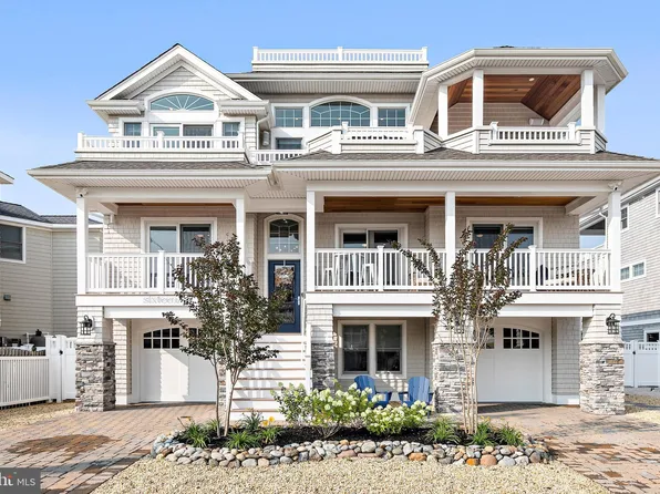 16 W 18th St, Long Beach Township, NJ 08008