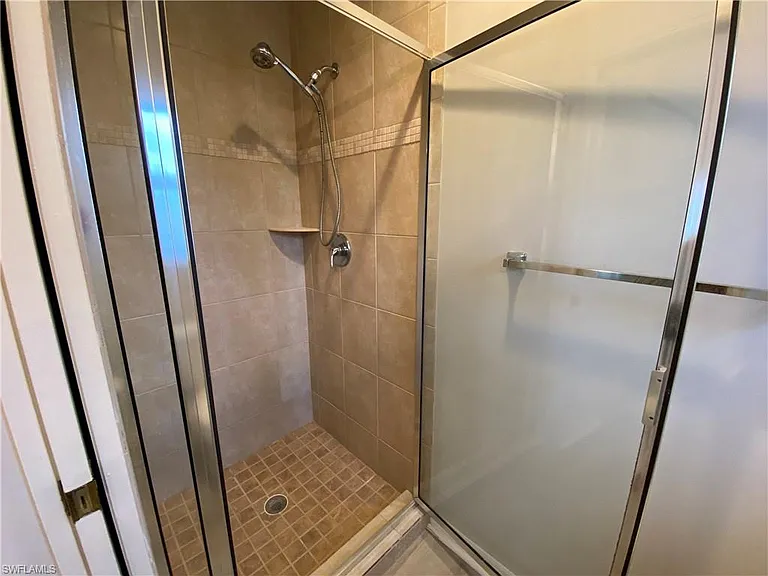 10010 Maddox Ln #315 — Photo 31
