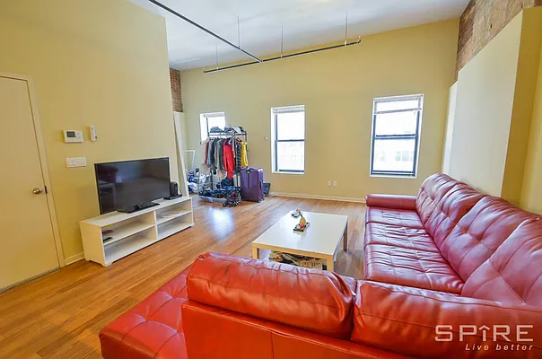 Rented by Spire Group | media 20