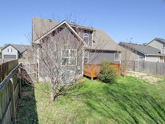 4th image of 3753 Silver Fox Ln