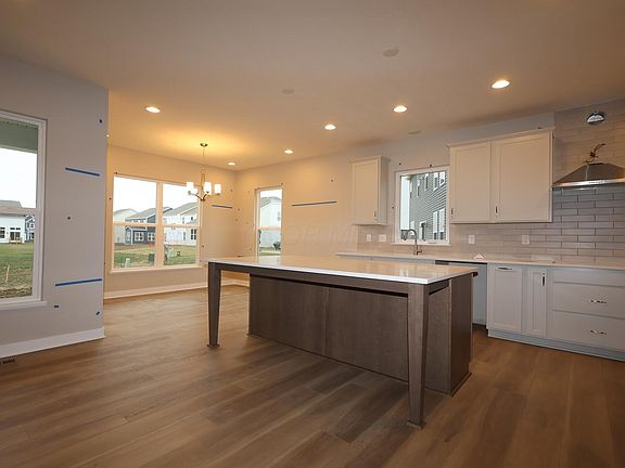 4th image of 1512 Sand Dome Way