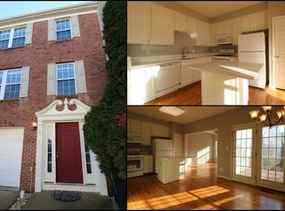2581 Sutters Mill Dr, Herndon, VA
