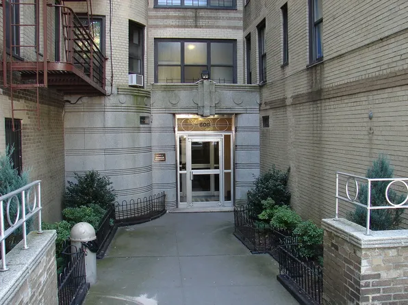 600 W 218th St APT Lj, New York, NY 10034