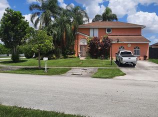 12417 SW 200th Ter, Miami, FL 33177