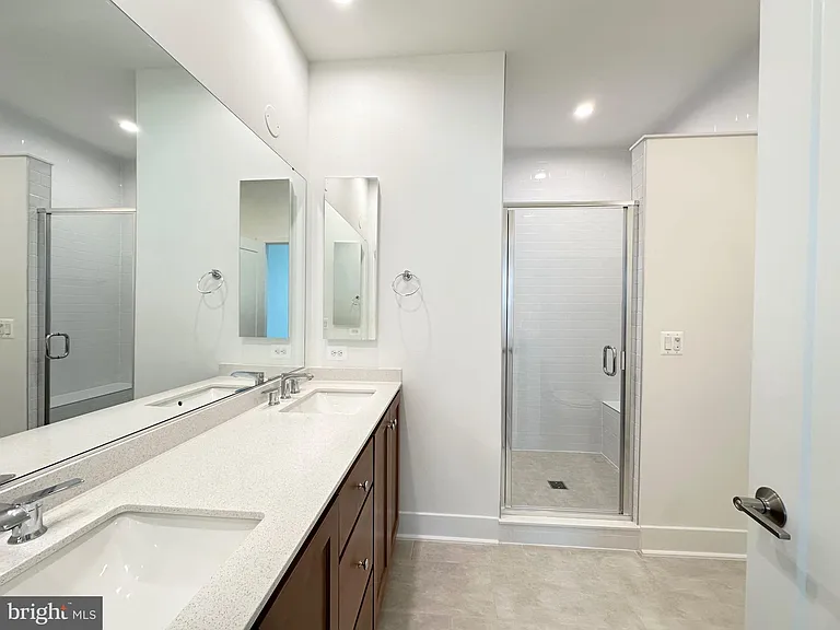 2081 Tysons Ridgeline Rd — Photo 6