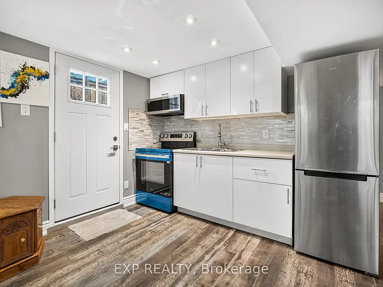 6450 Caledonia St — Photo 2