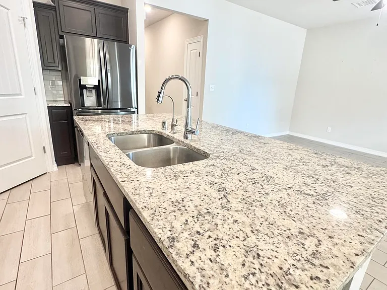 6116 Hidden Row Ave — Photo 6