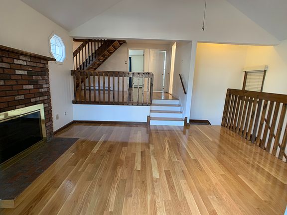 4th image of 20 Eliot St #24cbf72dd
