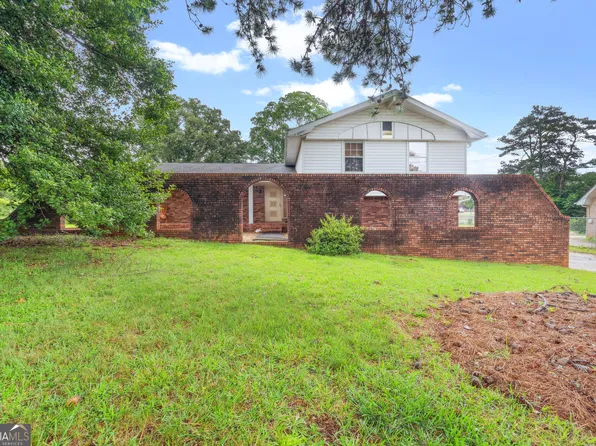 5436 Ahyoka Dr, Lake City, GA 30260