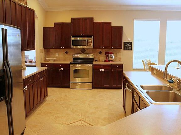 4th image of 10224 Evergreen Hill Dr
