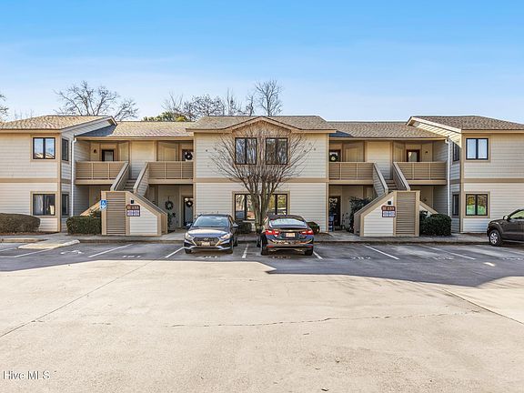 3rd image of 159 Longstreet Drive Apt 203