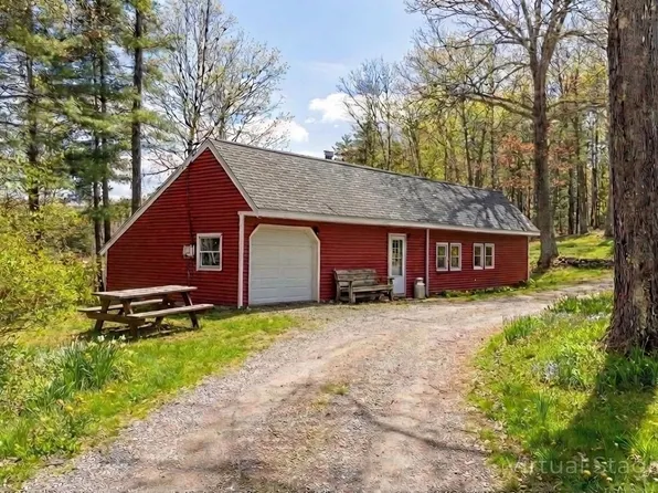 339 Fremont Rd, Chester, NH 03036