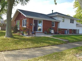 225 Magnolia Plz, South Chicago Heights, IL