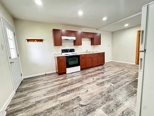 207 E Wate St #A Photo 1