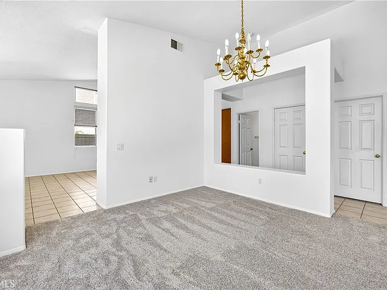 1699 Ramona Dr — Photo 10