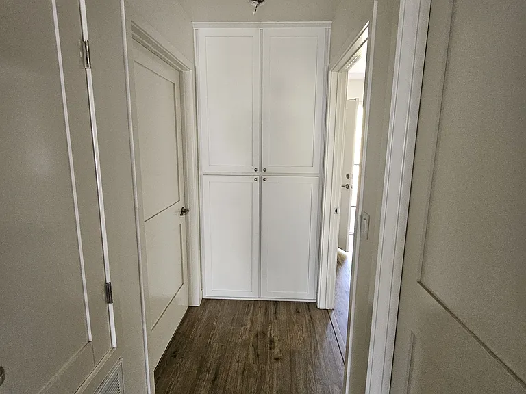 1139 Sumner Ave #6 — Photo 5
