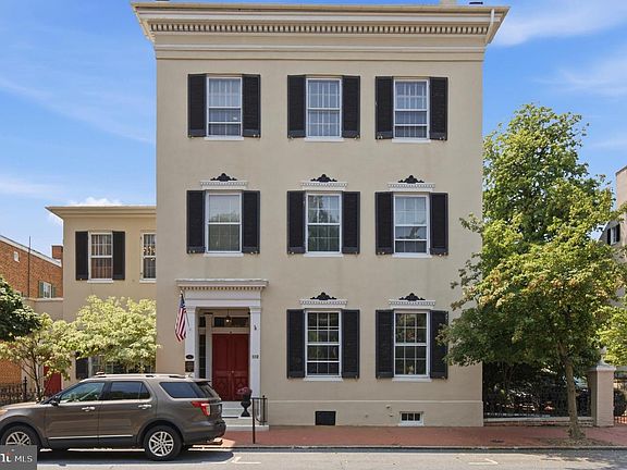 3rd image of 112 W Church St