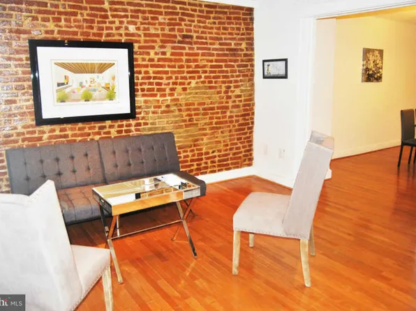 3523 Reisterstown Rd, Baltimore, MD 21215