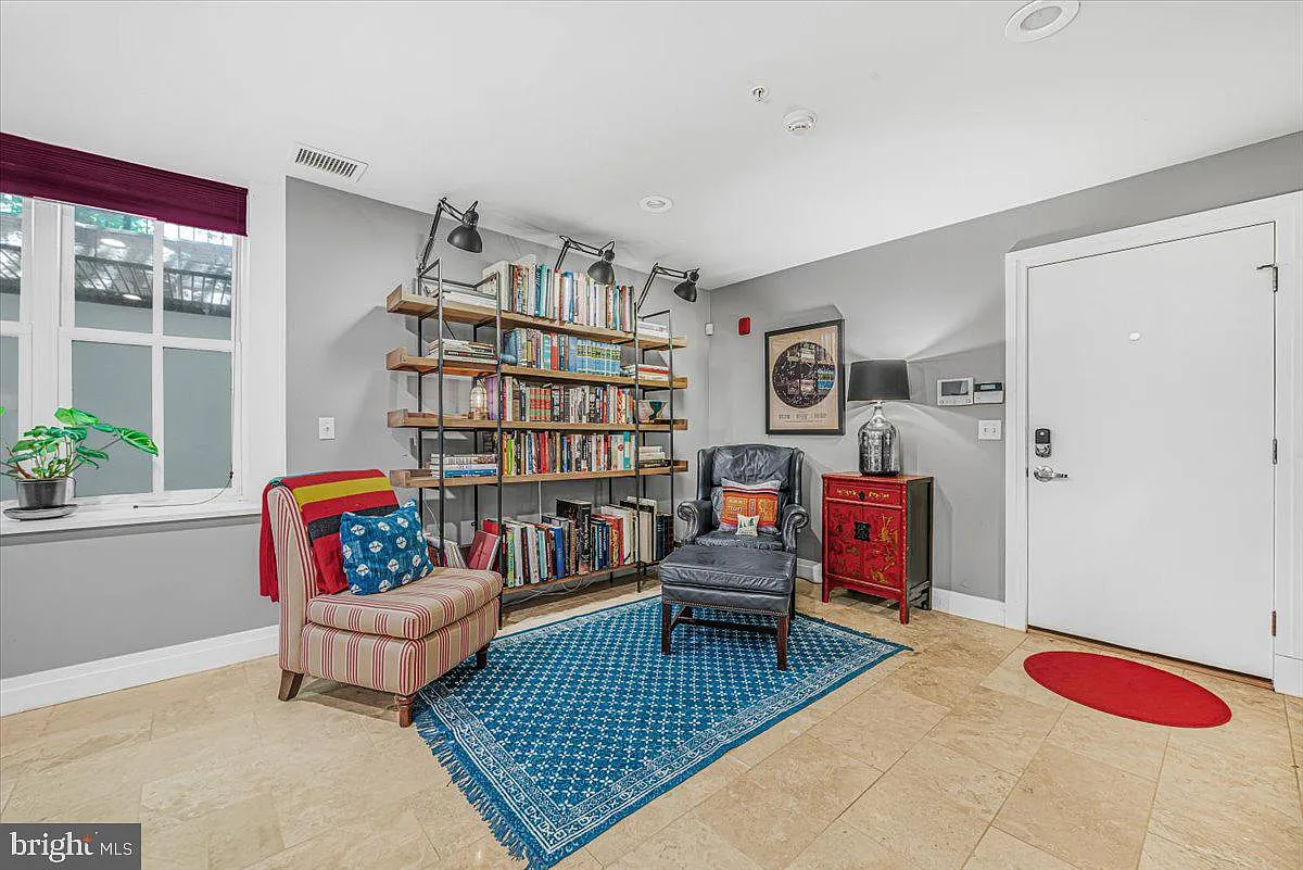 Cromley Lofts — Photo 2