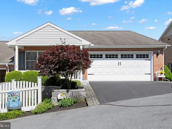 164 Bradford Spring Ct, Waynesboro, PA 17268