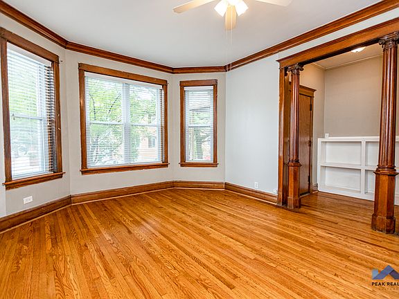 5th image of 3335 W Dickens Ave #3