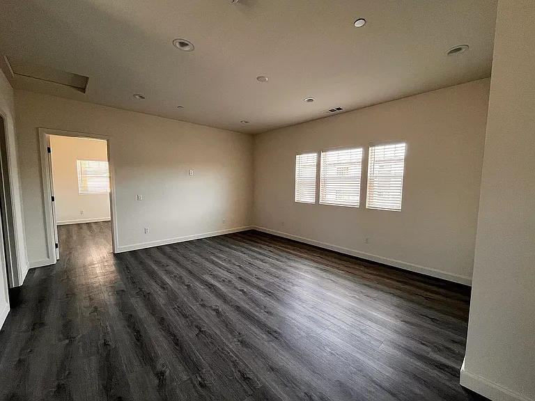 1356 Point Loma Pl — Photo 9