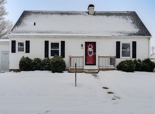 105 E Main St, Danvers, IL 61732