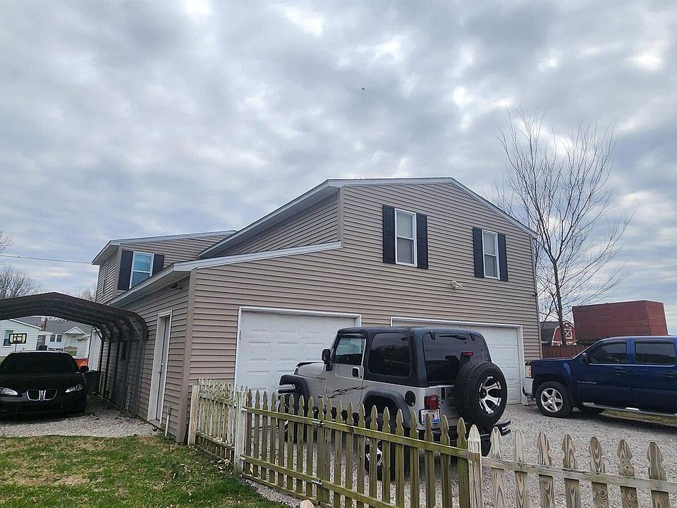 2nd image of 909 S Bess Ave