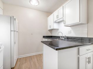 Crossroads, Metairie, LA 70002