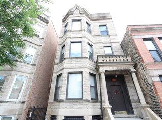 1353 W Taylor St #G, Chicago, IL 60607