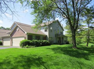 1148 Coldspring Rd, Elgin, IL 60120