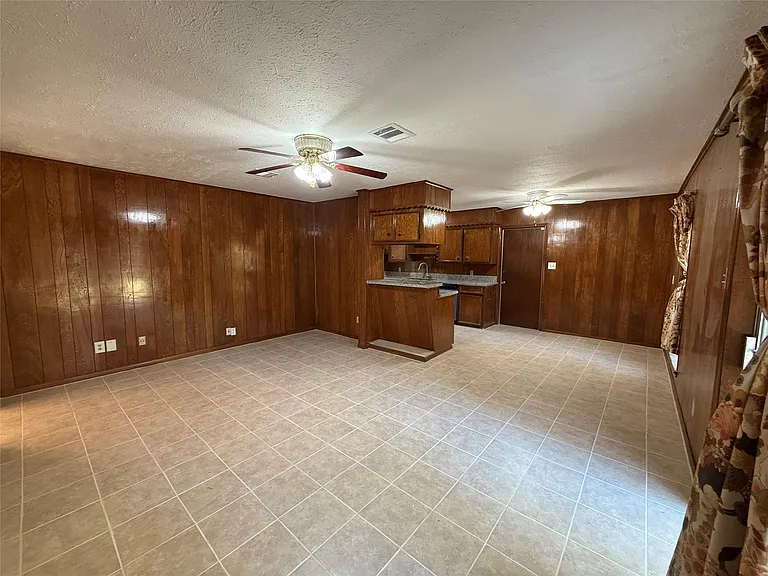 7325 Ley Rd — Photo 15
