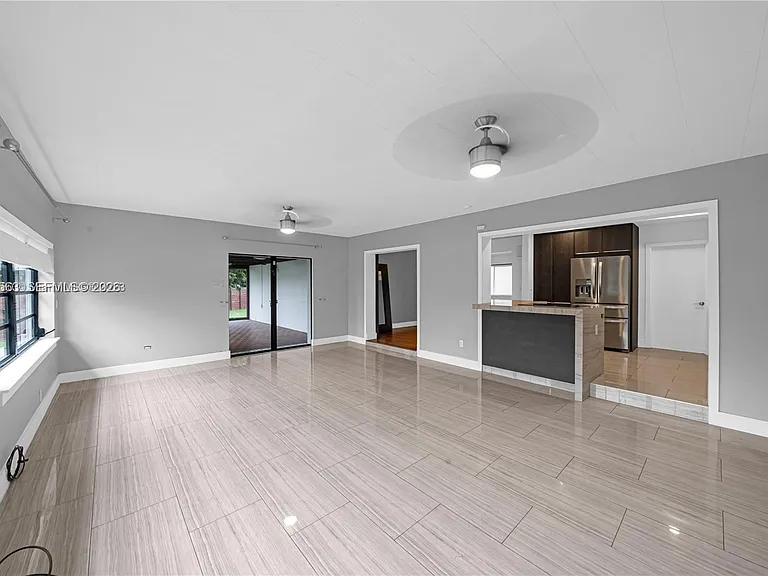 3261 SW 20th St — Photo 25