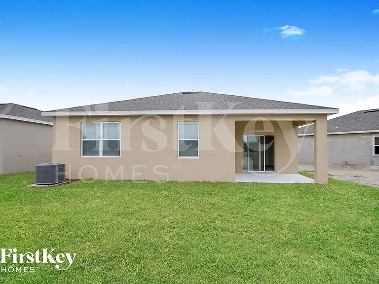 344 Corbel Ln — Photo 15