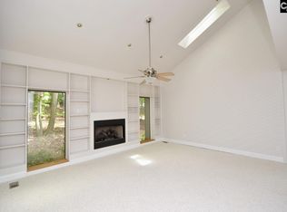 1820 Woodvalley Dr, Columbia, SC 29212