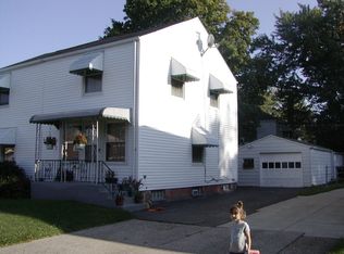 22130 S Lake Shore Blvd, Euclid, OH 44123