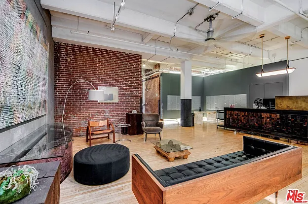 1850 Industrial St #308 — Photo 32