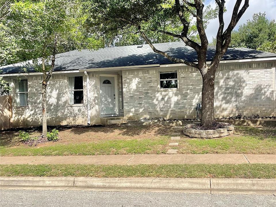 1st image of 1001 Apple Cross Dr