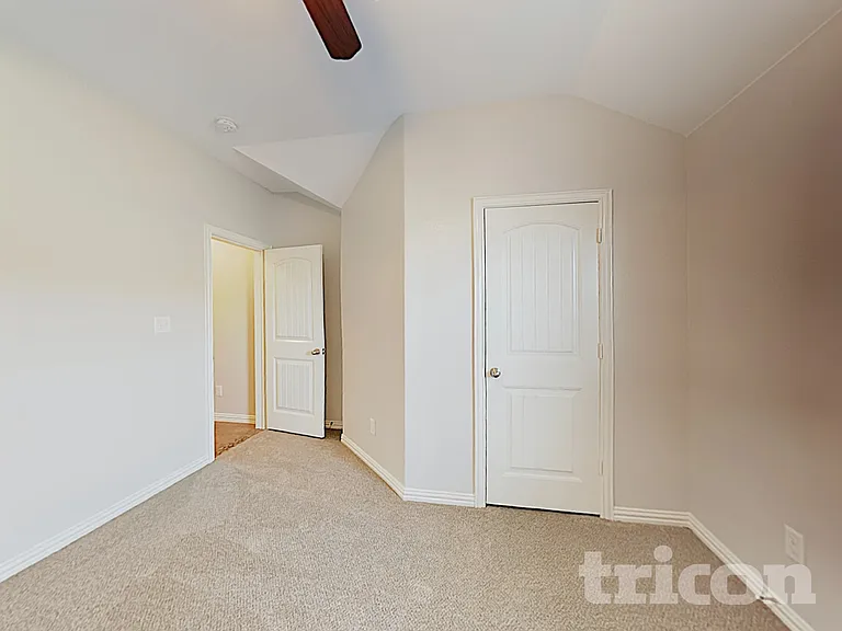12416 Hunters Mill Trl — Photo 9