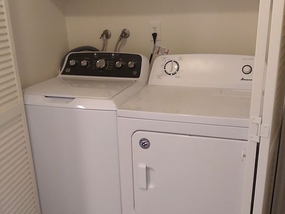 Washer/Dryer located off kitchen