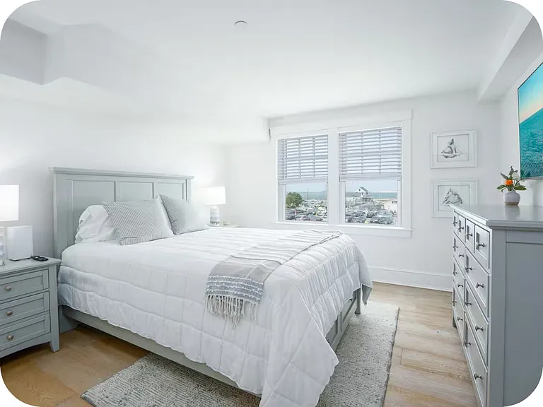 150 Water St #306 — Photo 2
