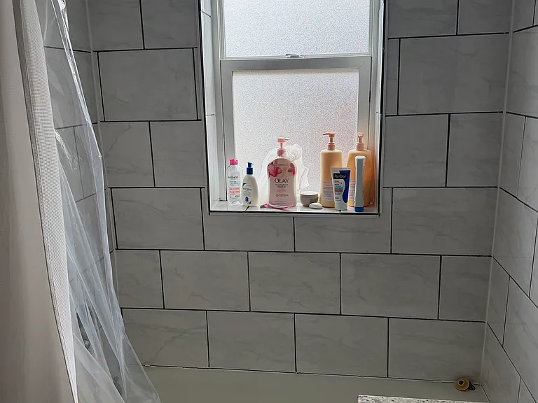 7355 Lindell Blvd #202 — Photo 5
