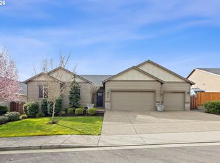 770 E McKinley St, Carlton, OR