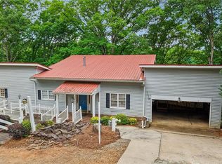 2680 Pass Cir, Gainesville, GA 30506