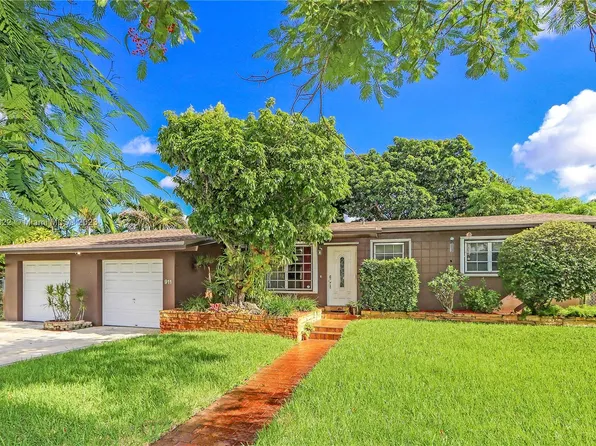 911 W 51st Pl, Hialeah, FL 33012