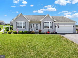 2351 S Swiftwater Dr, Hanover, PA 17331